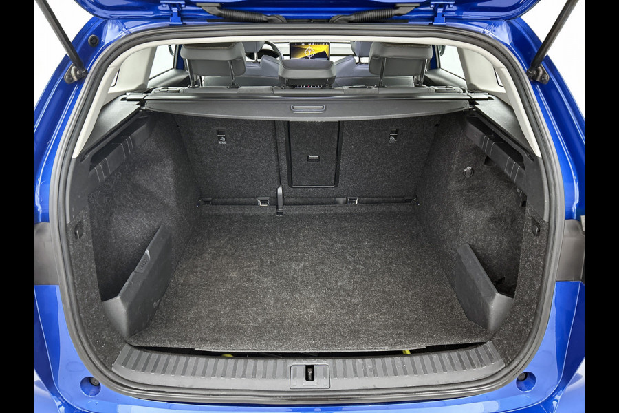 Škoda ENYAQ iV 80 150KW / 82KWh Lounge / Navigatie /  Pdc+Camera / 1/2 Leder / Carlpay-Android / Airco-ecc./ Xenon / Apk Nieuw