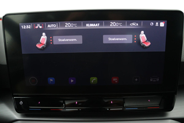 Seat Leon Sportstourer 1.5 eTSI FR Launch Edition (PANORAMADAK, STUUR/STOELVERWARMING, CAMERA, DIGITALE COCKPIT, CRUISE ADAPTIEF)