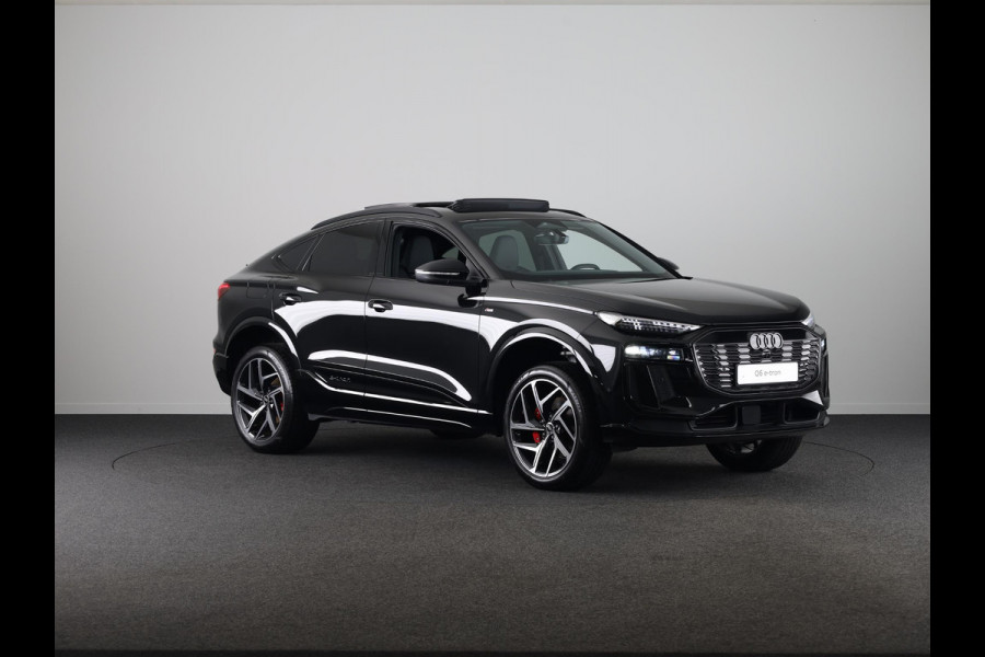Audi Q6 Sportback e-tron S edition 83Kwh 185 kW / 252 PK Sportback | S edition | Tech Pro | Pano | Luchtvering | Matrix LED | Leder |