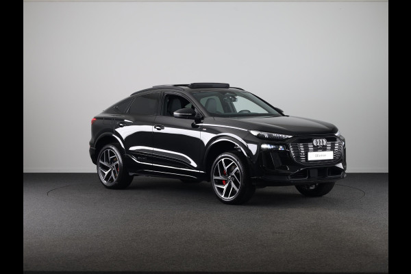 Audi Q6 Sportback e-tron S edition 83Kwh 185 kW / 252 PK Sportback | S edition | Tech Pro | Pano | Luchtvering | Matrix LED | Leder |