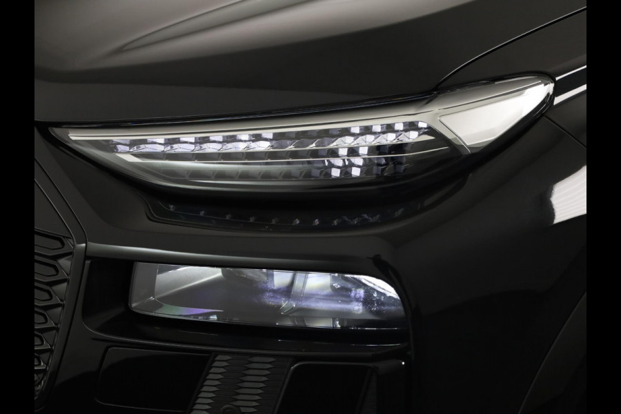 Audi Q6 Sportback e-tron S edition 83Kwh 185 kW / 252 PK Sportback | S edition | Tech Pro | Pano | Luchtvering | Matrix LED | Leder |