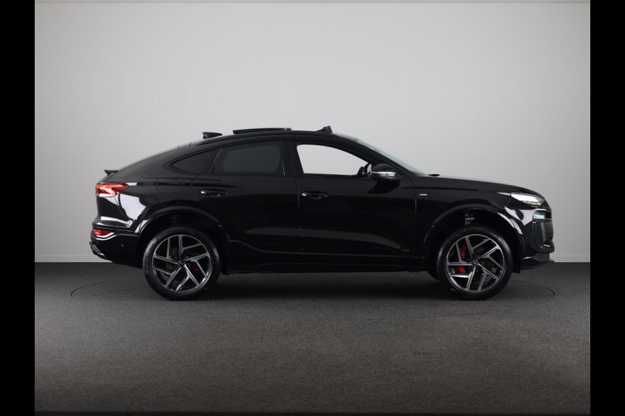 Audi Q6 Sportback e-tron S edition 83Kwh 185 kW / 252 PK Sportback | S edition | Tech Pro | Pano | Luchtvering | Matrix LED | Leder |
