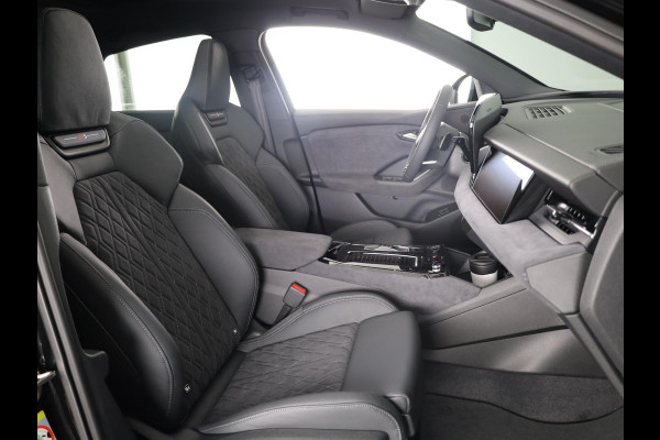Audi Q6 Sportback e-tron S edition 83Kwh 185 kW / 252 PK Sportback | S edition | Tech Pro | Pano | Luchtvering | Matrix LED | Leder |