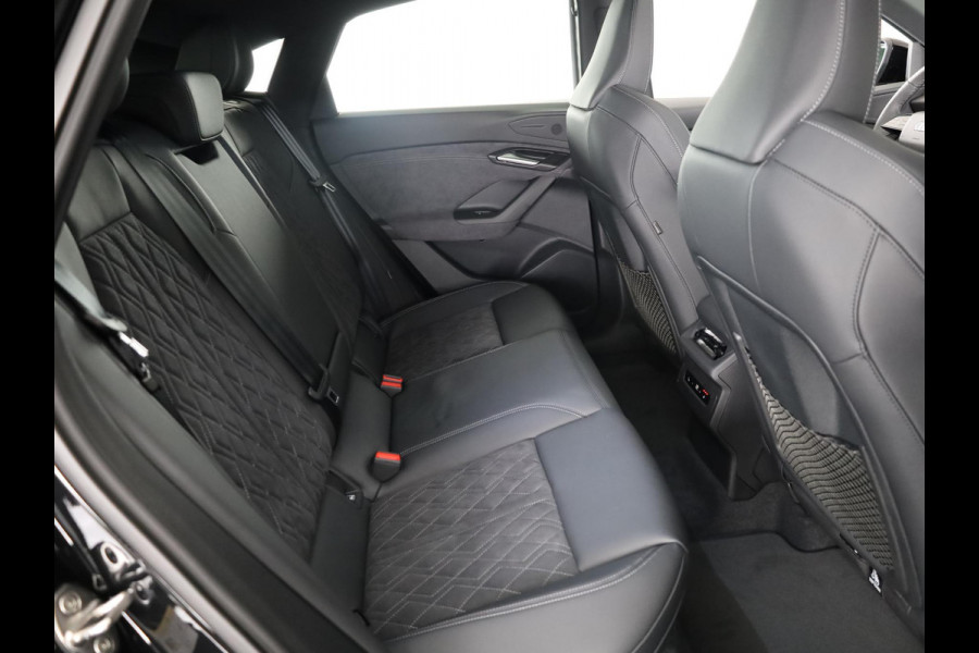 Audi Q6 Sportback e-tron S edition 83Kwh 185 kW / 252 PK Sportback | S edition | Tech Pro | Pano | Luchtvering | Matrix LED | Leder |