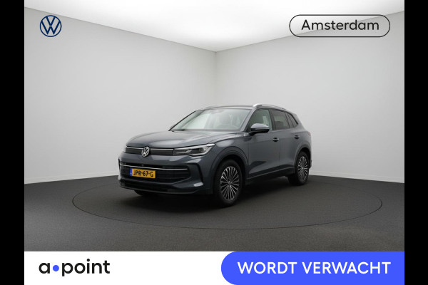 Volkswagen Tiguan 1.5 eTSI Life Edition 150 pk Automaat (DSG) | Navigatie | Trekhaak (wegklapbaar) | Parkeersensoren (Park assist) | Rondomzicht camera | Stoelverwarming |