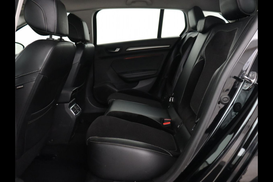 Renault Mégane 1.5 dCi Limited | Camera | Navigatie | Half leder | Climate control | Dodehoek detectie | Keyless | Cruise control | Parkeerhulp