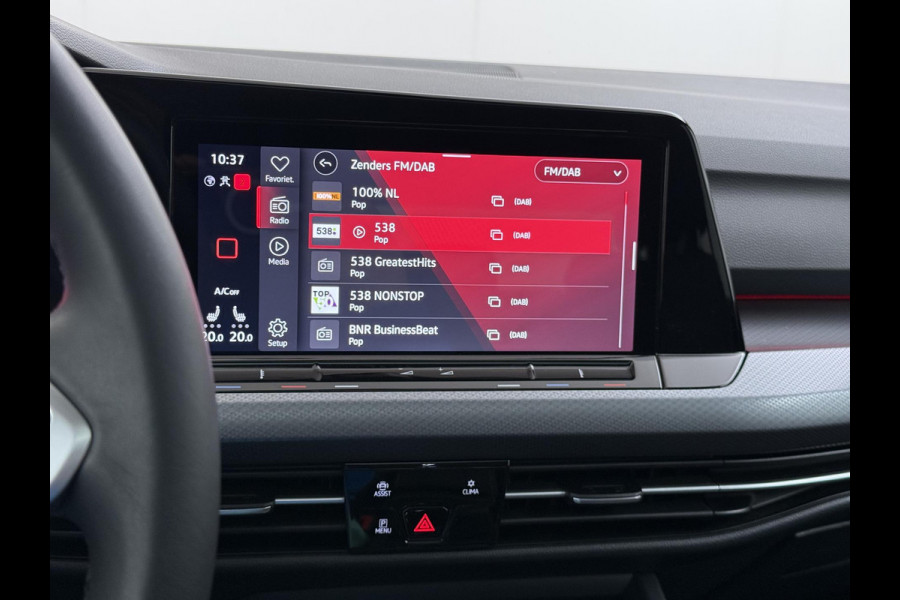 Volkswagen Golf 1.0 eTSI Life PANORAMADAK | ADD. CRUISE | VIRTUAL DASH | NAVIGATIE | RIJKLAARPRIJS incl. 12mnd BOVAG| STOELVERWARMING