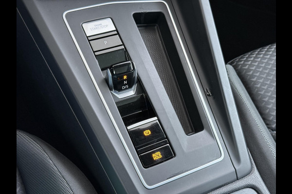 Volkswagen Golf 1.0 eTSI Life PANORAMADAK | ADD. CRUISE | VIRTUAL DASH | NAVIGATIE | RIJKLAARPRIJS incl. 12mnd BOVAG| STOELVERWARMING