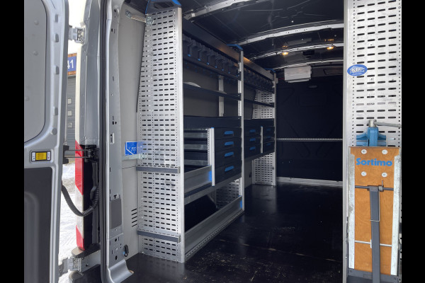 Ford Transit 310 2.0 TDCI 130pk L3H2 Trend / vaste prijs rijklaar € 18.950 ex btw / lease vanaf € 319 / Sortimo ingerichte laadruimte met omvormer / distributie riem vervangen!