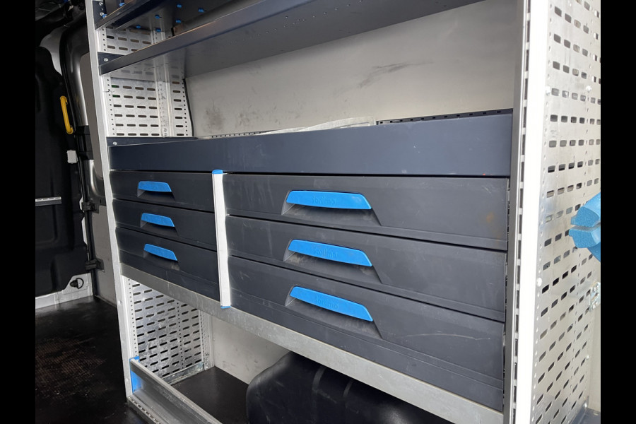 Ford Transit 310 2.0 TDCI 130pk L3H2 Trend / vaste prijs rijklaar € 18.950 ex btw / lease vanaf € 319 / Sortimo ingerichte laadruimte met omvormer / distributie riem vervangen!