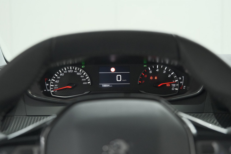 Peugeot 208 PureTech 100 Allure Pack | Camera | Apple Carplay | Stoelverwarming | Parkeersensoren