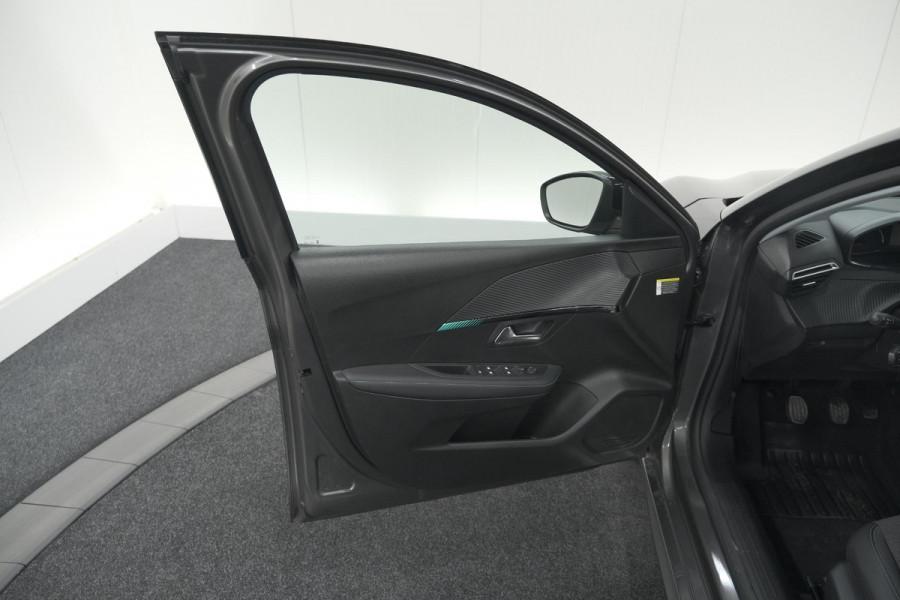 Peugeot 208 PureTech 100 Allure Pack | Camera | Apple Carplay | Stoelverwarming | Parkeersensoren
