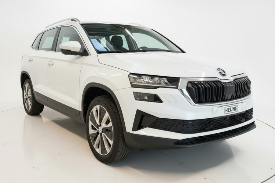Škoda Karoq TSI 116PK SELECTION CARPLAY/LED/ECC Auto wordt verwacht!