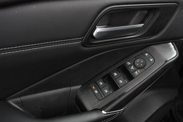 Nissan QASHQAI 1.3 DIG-T 158pk MHEV N-Connecta | Navigatie | Apple Carplay/Android Auto | 360 camera | Parkeersensoren | Adaptive Cruise Control | Stuur-en stoelverwarming | Blind Spot Assist | | Lane Assist | Ledverlichting voor | | Getinte ramen