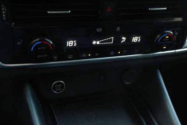 Nissan QASHQAI 1.3 DIG-T 158pk MHEV N-Connecta | Navigatie | Apple Carplay/Android Auto | 360 camera | Parkeersensoren | Adaptive Cruise Control | Stuur-en stoelverwarming | Blind Spot Assist | | Lane Assist | Ledverlichting voor | | Getinte ramen