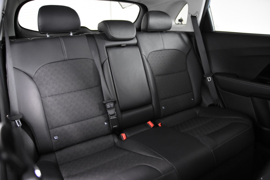 Kia Niro 1.6 GDi Plug-in Hybrid *1ste Eigenaar*Leer*Navigatie*Trekhaak*