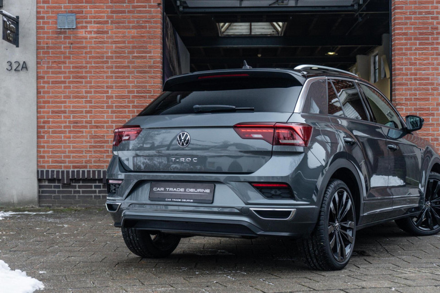 Volkswagen T-Roc 1.5 TSI R-Line Pano / Camera / ACC