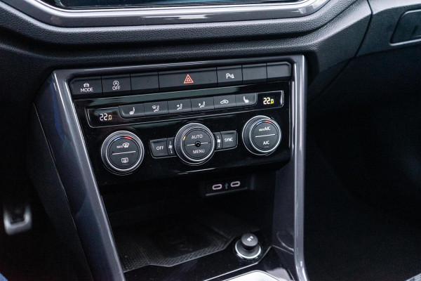 Volkswagen T-Roc 1.5 TSI R-Line Pano / Camera / ACC