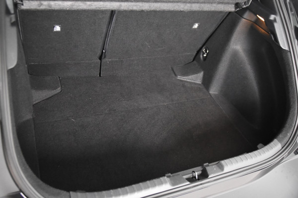 Toyota Corolla 1.8 Hybrid *1ste Eigenaar*Navigatie*Park assist*