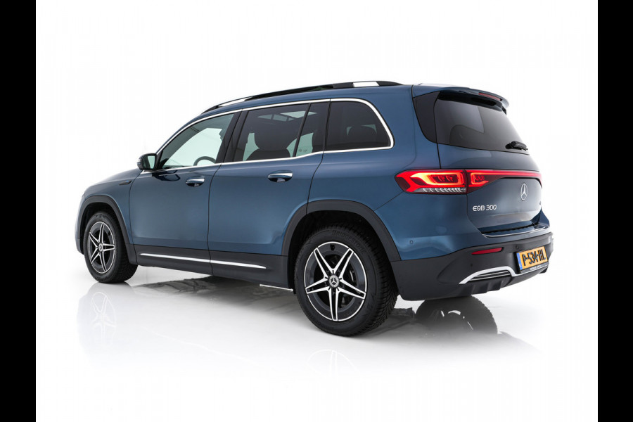 Mercedes-Benz EQB 300 4MATIC AMG-Line 67 kWh [ 3-Fase ] {SOH-97%} (INCL-BTW) *PANO | HEAD-UP | LEATHER-MICROFIBRE | MEMORY-PACK | WIDE-SCREEN-COCKPIT | FULL-LED | BLINDSPOT | AMBIENT-LIGHT | TOPVIEW | NAVI-FULLMAP | DAB+ | COMFORT/SEATS | ...