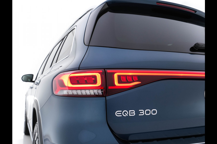 Mercedes-Benz EQB 300 4MATIC AMG-Line 67 kWh [ 3-Fase ] {SOH-97%} (INCL-BTW) *PANO | HEAD-UP | LEATHER-MICROFIBRE | MEMORY-PACK | WIDE-SCREEN-COCKPIT | FULL-LED | BLINDSPOT | AMBIENT-LIGHT | TOPVIEW | NAVI-FULLMAP | DAB+ | COMFORT/SEATS | ...