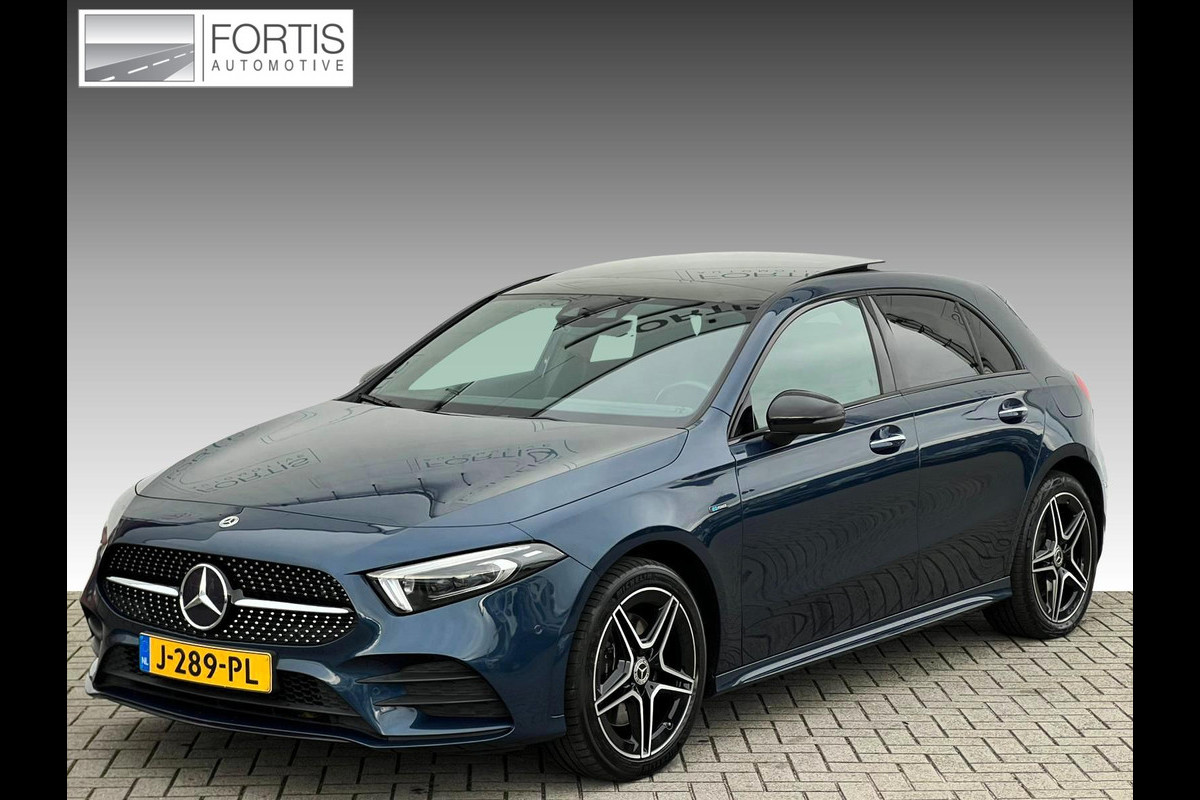Mercedes-Benz A-Klasse 250 e Business Solution AMG Limited NL-AUTO | PANO| SFEEVERL | CAMERA | MEMORY |