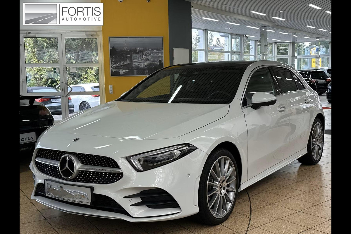 Mercedes-Benz A-Klasse 250e AMG ** LED, MBUX+, DISTR, PANORAMA, HuD, 2-Zone CLIMA, 19-inch LMV,  ** 1e EIG - UNFALLFREI ** ** INFORMEER OOK NAAR ONZE AANTREKKELIJKE FINANCIAL-LEASE TARIEVEN **