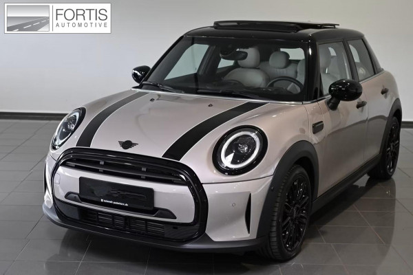 MINI Cooper 1.5 Yours 5-DRS ** LED, VIRTUAL, CHESTER LEDER, PANORAMA, CAMERA, HuD, 17-inch LMV ** 1e Eig - MINI ONDERH. ** ** INFORMEER OOK NAAR ONZE AANTREKKELIJKE FINANCIAL-LEASE TARIEVEN **