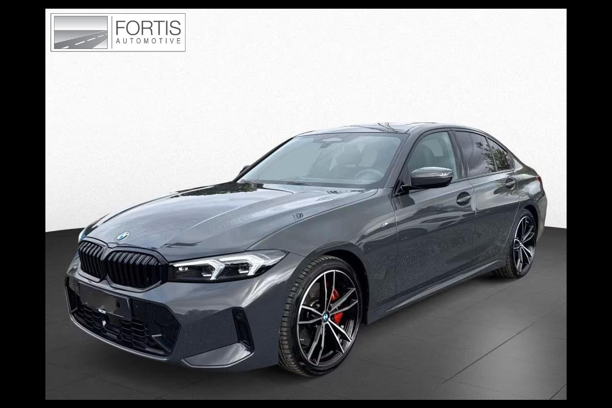 BMW 3 Serie 330iA M-SPORT Pro ** LED, LC Prof, SCHUIF/KANTEL, ACC, 19-inch LMV, HuD, TREKH ** € 23.650,= onder NP - 1e EIG - UNFALLFREI ** ** INFORMEER OOK NAAR ONZE AANTREKKELIJKE FINANCIAL-LEASE TARIEVEN **