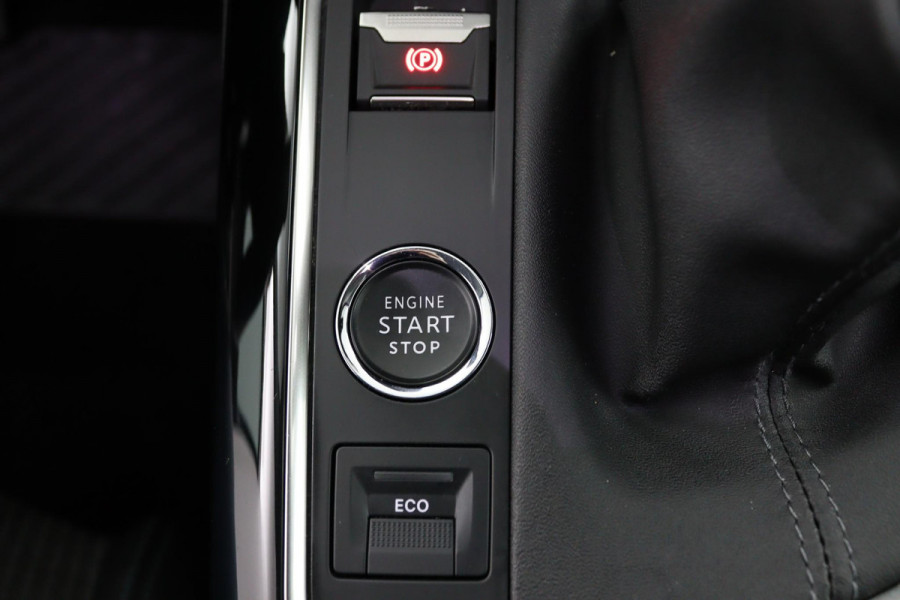 Peugeot 3008 1.2 Allure*130PK*ECC*CRUISE*NAVI*CARPLAY*