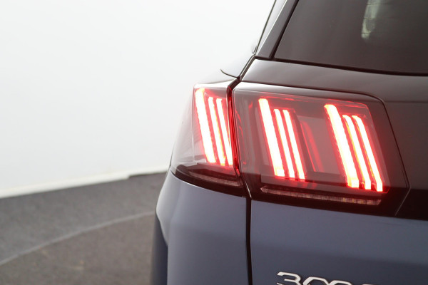 Peugeot 3008 1.2 Allure*130PK*ECC*CRUISE*NAVI*CARPLAY*