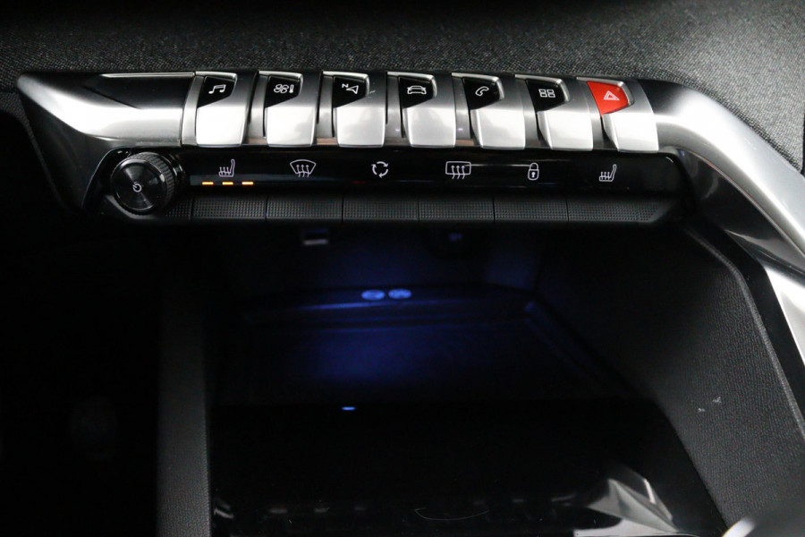 Peugeot 3008 1.2 Allure*130PK*ECC*CRUISE*NAVI*CARPLAY*