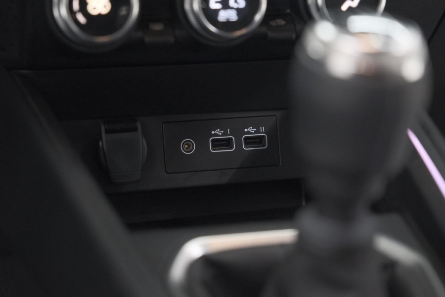 Renault Clio TCe 90 GPF Techno | 360 Camera | Adaptieve Cruise Control | 9.3 Inch Groot Scherm