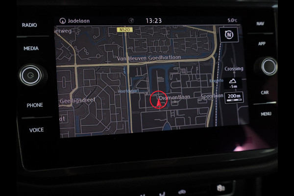 Volkswagen Tiguan 1.4 TSI ACT Highline 150pk DSG| digital display| Navi | 18'LM-velgen| extra getint glas