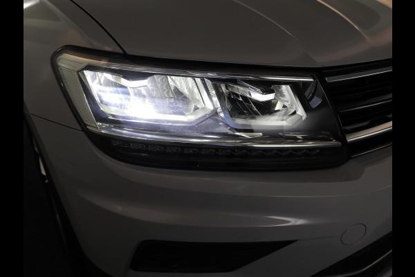Volkswagen Tiguan 1.4 TSI ACT Highline 150pk DSG| digital display| Navi | 18'LM-velgen| extra getint glas