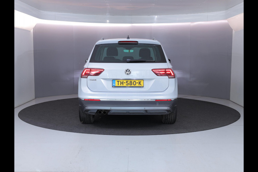 Volkswagen Tiguan 1.4 TSI ACT Highline 150pk DSG| digital display| Navi | 18'LM-velgen| extra getint glas