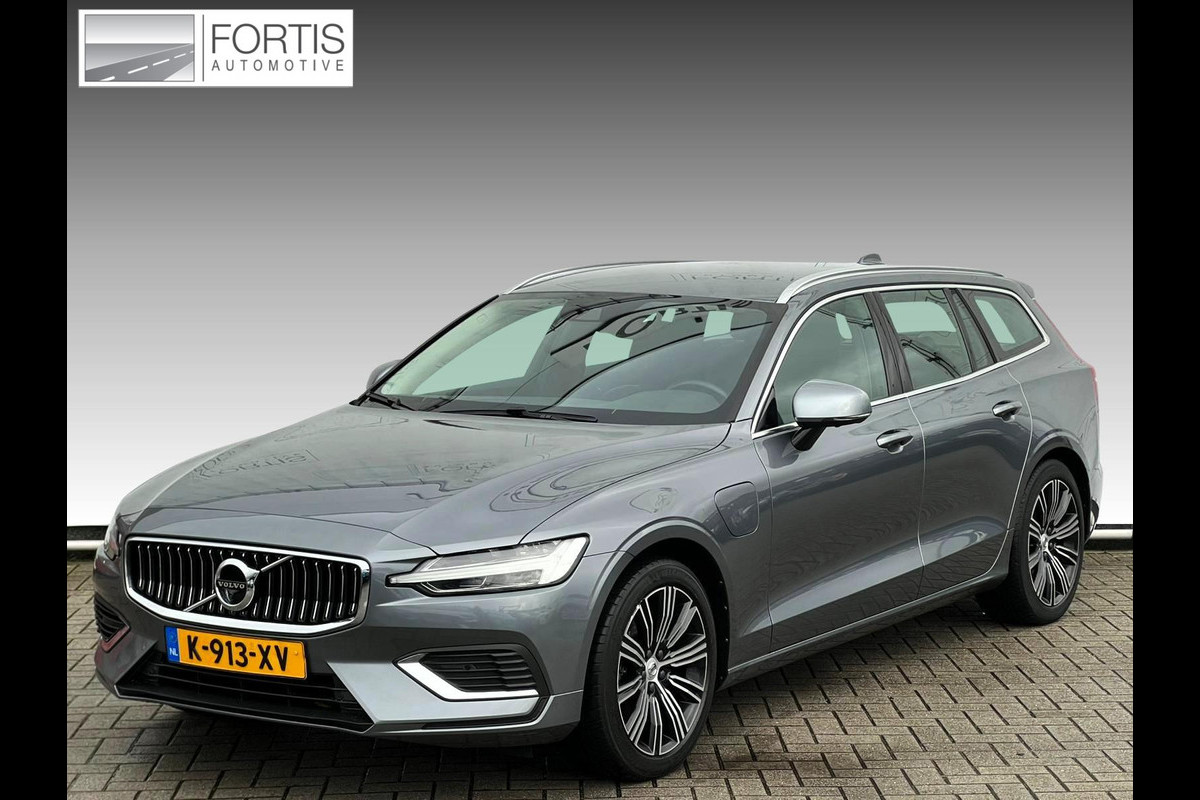 Volvo V60 2.0 T6 Recharge AWD Business Pro NL-AUTO | LEDER | CAMERA | STUURWIEL VERW | STOELVERW |