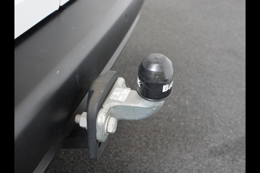 Opel Combo 102pk L1H1 Navi Apple Carplay/Android Auto Trekhaak Cruise Control Airco Parkeersensoren