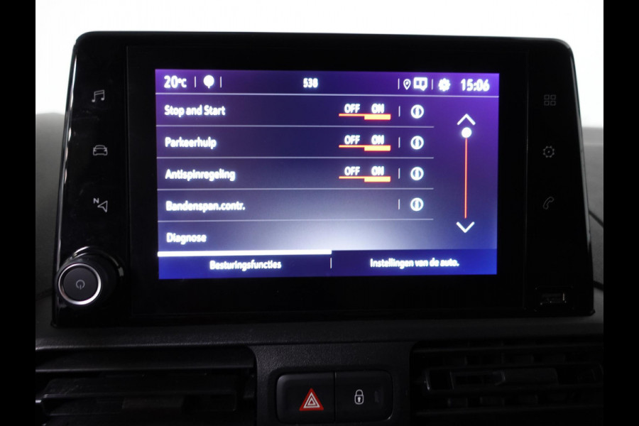 Opel Combo 102pk L1H1 Navi Apple Carplay/Android Auto Trekhaak Cruise Control Airco Parkeersensoren