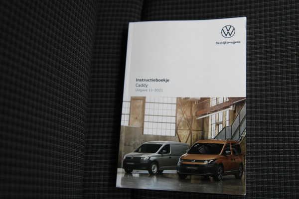 Volkswagen Caddy Cargo 2.0 TDI Comfort / Multi stuur / Trekhaak / Cruise / LMV