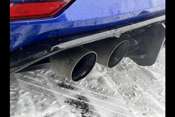 Volkswagen Golf 2.0 TSI 4Motion R*440PK*AKRA*PANO*MAXTON*ACC*CAM*