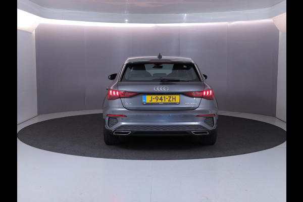 Audi A3 Sportback 30 TFSI S edition 110 pk S-tronic | Navigatie | Parkeersensoren achter | Apple Carplay/Android Auto | LED koplampen | S-Line |