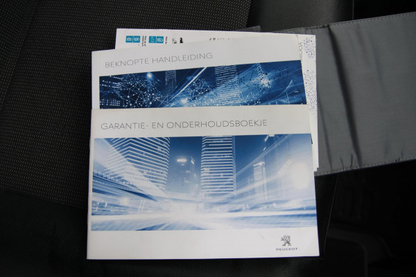 Peugeot Expert 2.0 BlueHDI 120PK L2 Premium / Trekhaak / Navi / App Connect