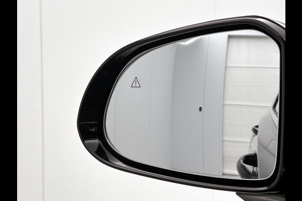 Hyundai Santa Fe 1.6 T-GDI HEV Comfort Smart(NL-auto, Carplay, Camera, Lane Assit, StoelV, Addapt Cruise, Navi, Etc)