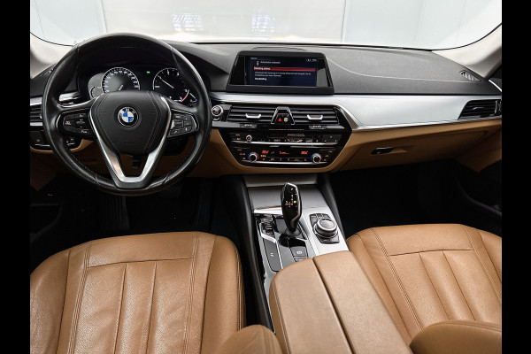 BMW 5 Serie 520d EDE Executive(Dealer OnderH, Navi, PDC V+A, Trekhaak, StoelV, Cruise Con, Etc)