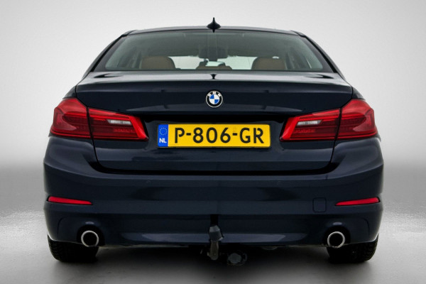 BMW 5 Serie 520d EDE Executive(Dealer OnderH, Navi, PDC V+A, Trekhaak, StoelV, Cruise Con, Etc)
