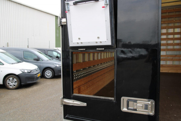 MAN TGE 35 2.0 140PK L5 Automaat / Bakwagen / 21m3 / Nieuwstaat / 30Dkm