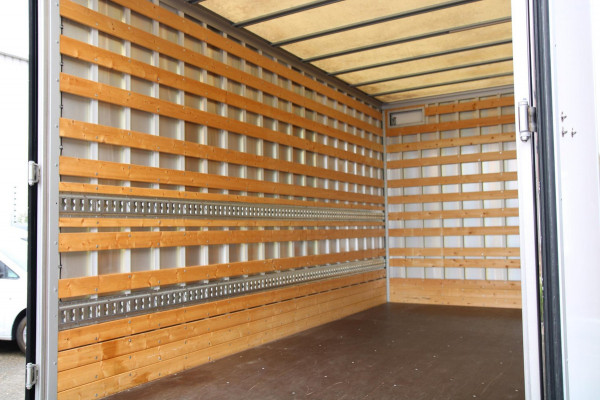 MAN TGE 35 2.0 140PK L5 Automaat / Bakwagen / 21m3 / Nieuwstaat / 30Dkm