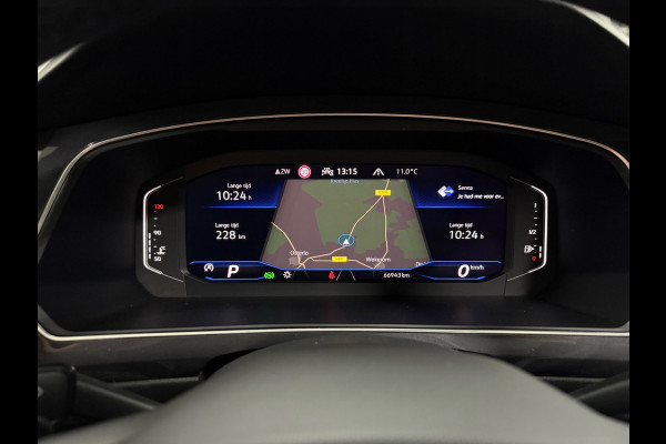 Volkswagen Tiguan All-Space 2.0 TSI 4Motion Highline Business 3x R-Line | 7 pers | HUD | Panoramadak | Navigatie | 19' inch