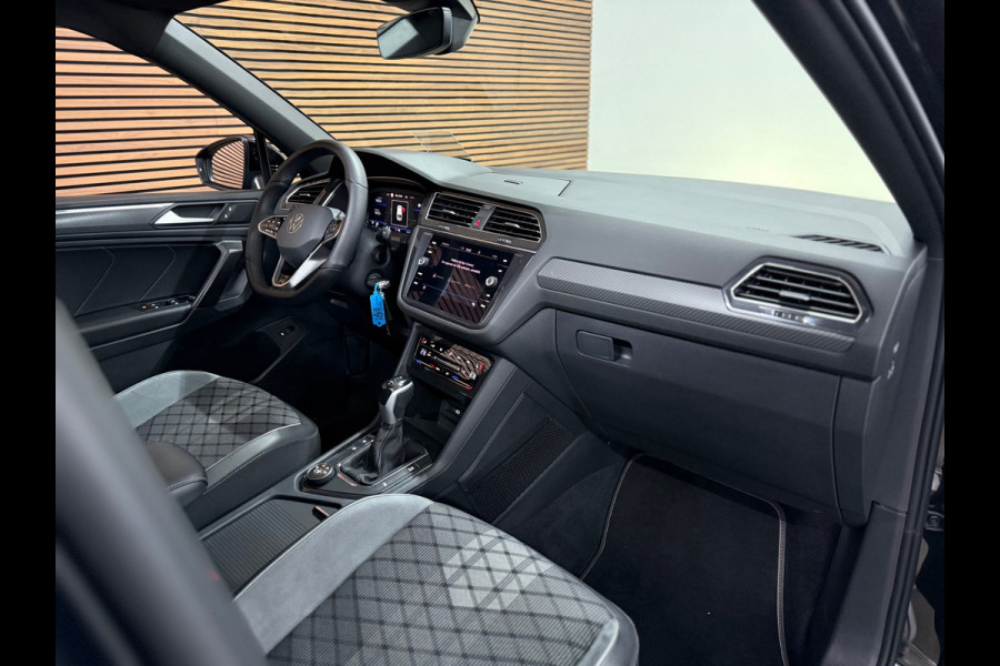 Volkswagen Tiguan All-Space 2.0 TSI 4Motion Highline Business 3x R-Line | 7 pers | HUD | Panoramadak | Navigatie | 19' inch
